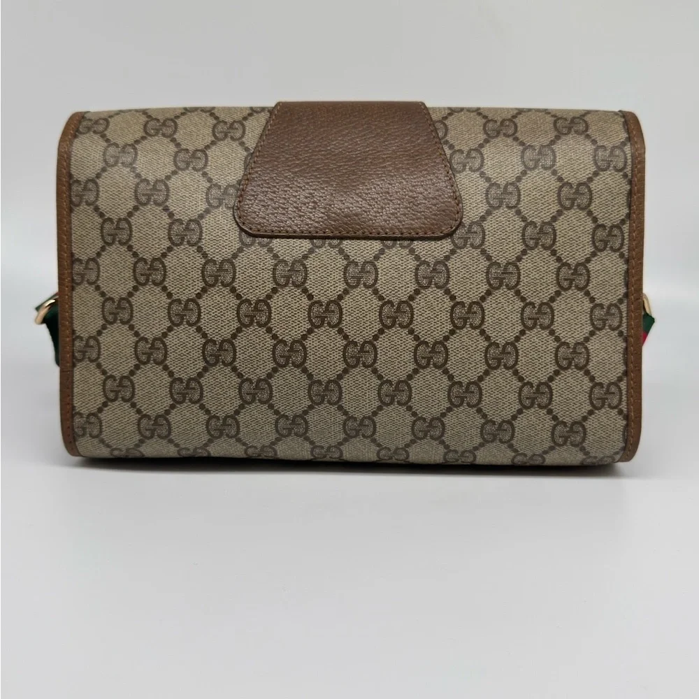Vintage Gucci GG Supreme Toiletry Bag – 1989 - Picture 4 of 12